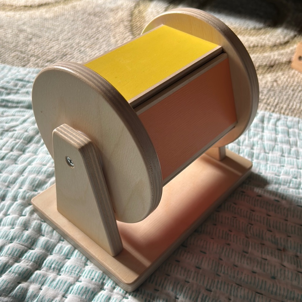Lovevery spinning toy
